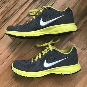 Nike Air Women’s Running Sneaker